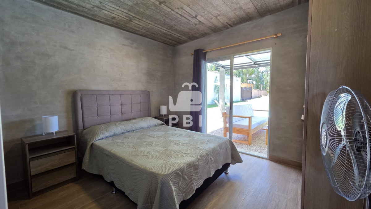 Q2FzYSAyIGRvcm1pdG9yaW9zIGVuIFB1bnRhIEJhbGxlbmEsIFRpbyBUb20gLSBSZWYgOiBQQkkxNTU0Mw==