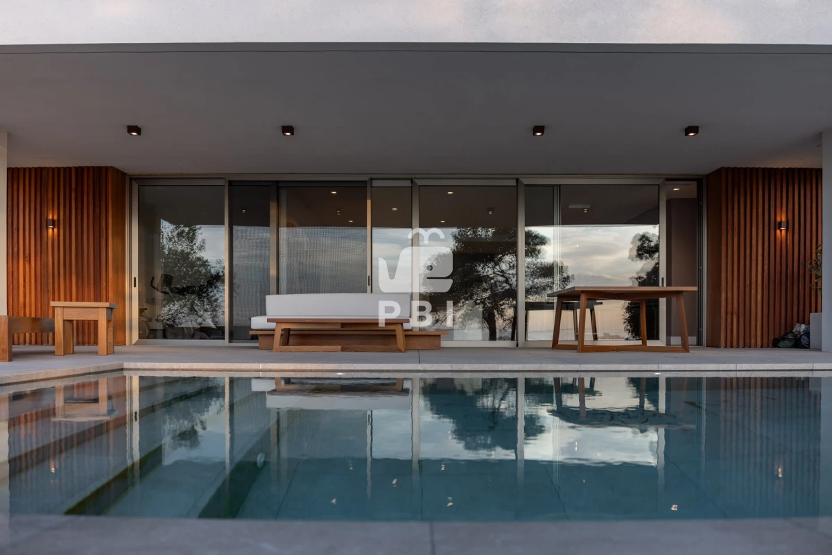 UmVzaWRlbmNpYSBkZSBMdWpvIHNvYnJlIGVsIG1hciBlbiB2ZW50YSBlbiBlbCBMb21vIGRlIGxhIEJhbGxlbmEsIFB1bnRhIEJhbGxlbmEgIC0gUmVmIDogUEJJMTQ1NzU=