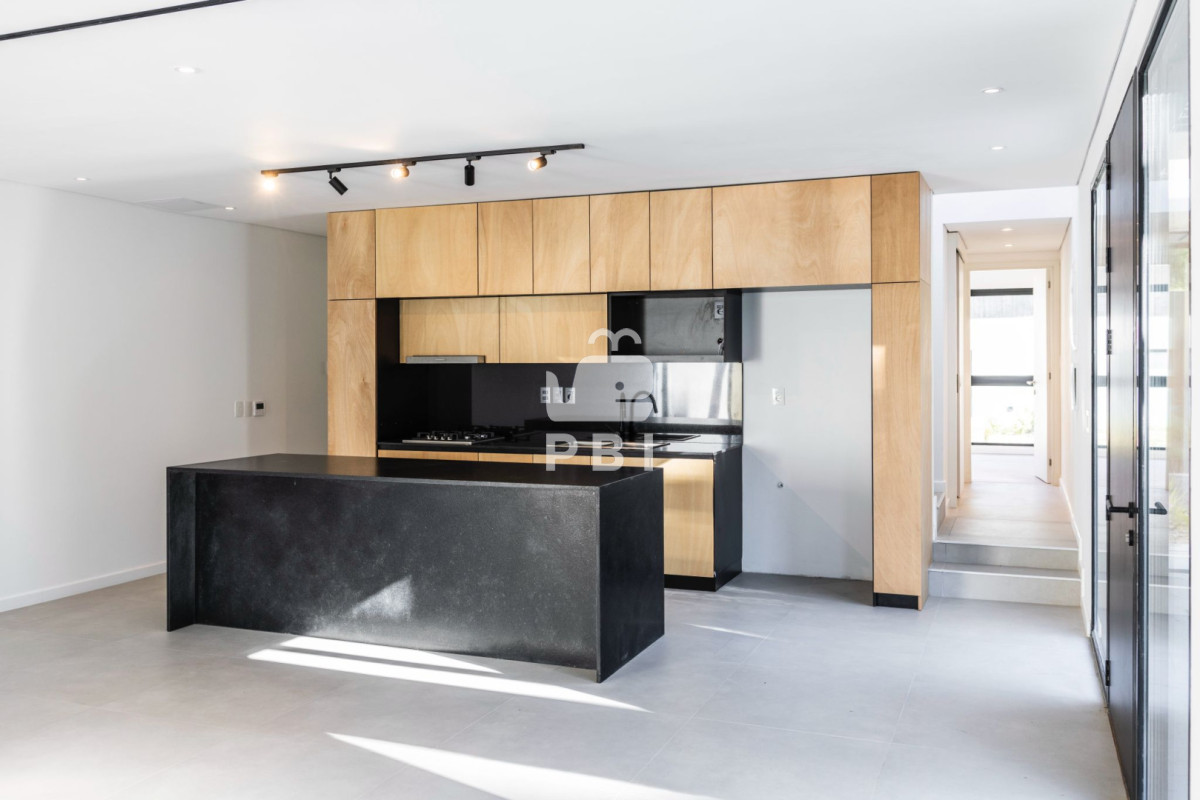 Q2FzYSAzIERPUk1JVE9SSU9TIGVuIENsdWIgZGVsIExhZ28sIFB1bnRhIEJhbGxlbmEgLSBSZWYgOiBQQkkyNjU0