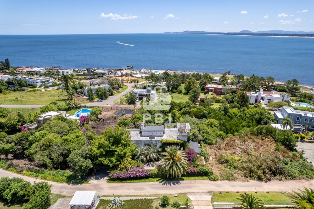 Q2FzYSBlbiBMb21vIERlIExhIEJhbGxlbmEgNSBkb3JtaXRvcmlvcyAtIFJlZiA6IFBCSTE3OTg=