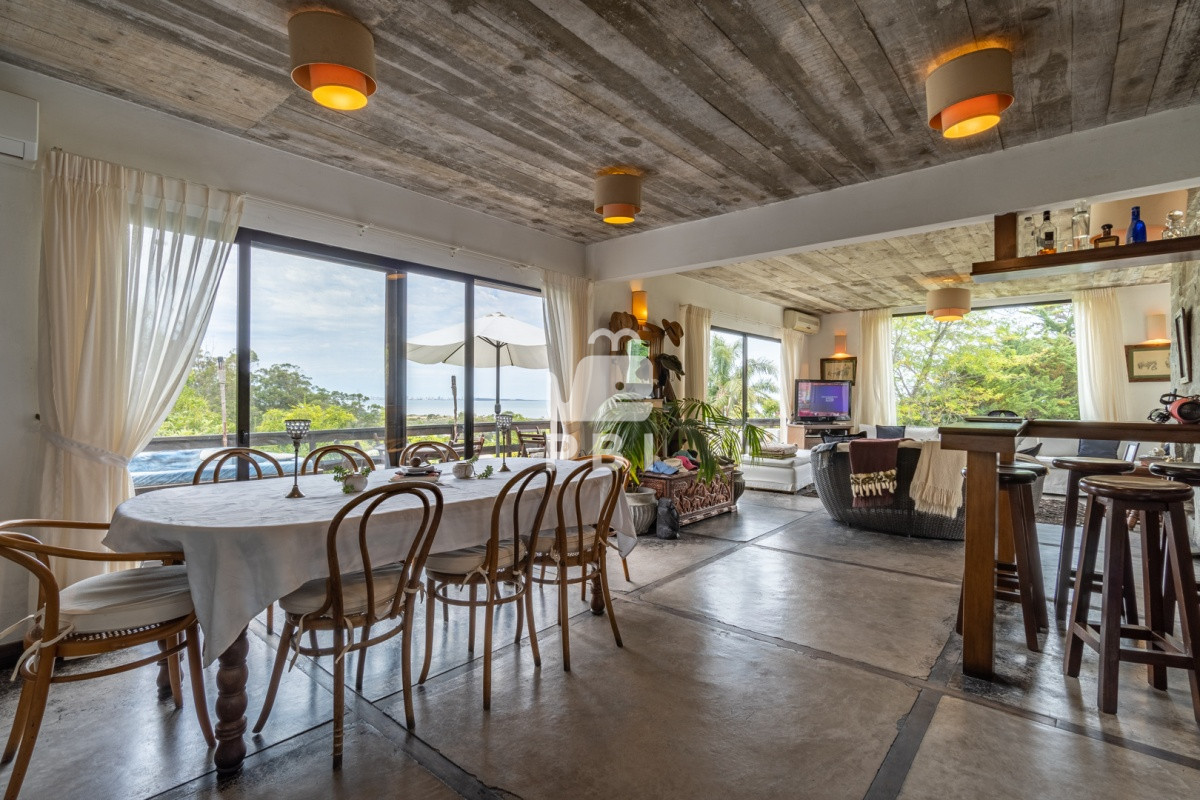 Q2FzYSBlbiB2ZW50YSBlbiBsYXMgR3J1dGFzLCBQdW50YSBCYWxsZW5hIC0gUmVmIDogUEJJMjg2MQ==