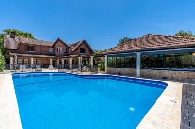 Casa 5 DORMITORIOS en Punta Ballena, Maldonado - Ref : PBI2553
