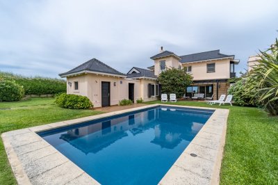 Casa de 3 dormitorios en Tio Tom, Punta Ballena - Ref : PBI390
