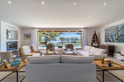 Casa de 3 dormitorios en barrio privado - Ref : PBI3239
