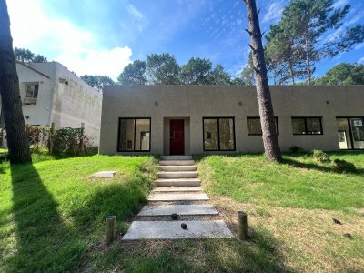 Casa en venta en Club Del Lago, Punta Ballena  - Ref : PBI14701