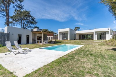 Casa 3 dormitorios en Piedas del Chileno, Maldonado - Ref : PBI14018