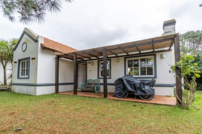 Venta de casa en Tío Tom, Punta Ballena - Ref : PBI13903