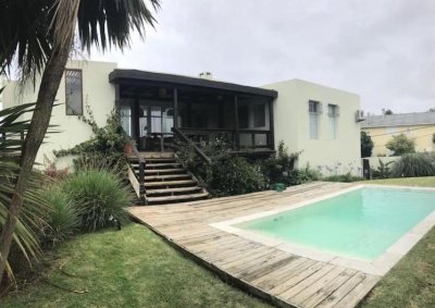 Venta de casa  3DORMITORIOS con vista al Mar  - Ref : PBI12330