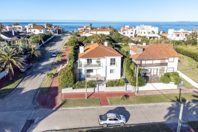 Casa Modernizada 5 dormitorios  en el Corazón de la Península - Ref : PBI15014