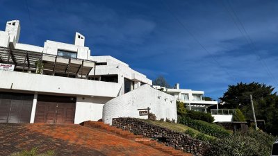 Casa 3 dormitorios en Punta Ballena  - Ref : PBI15268