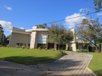 Casa en venta Punta Ballena 4 dormitorios - Ref : PBI667