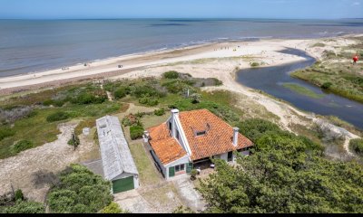 Casa en primera línea al mar - Ref : PBI3194