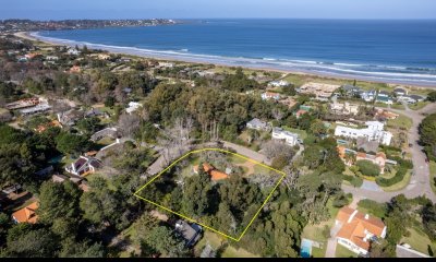 Casa de 3 dormitorios y servicio en Solana, Punta Ballena - Ref : PBI12665