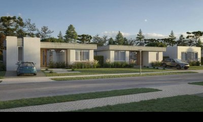 Venta de casa en Barrio Privado Living Golf, Punta Ballena. - Ref : PBI13988
