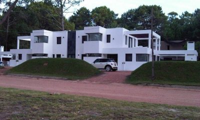 Casa 3 DORMITORIOS en Solanas Country, Punta Ballena - Ref : PBI2387