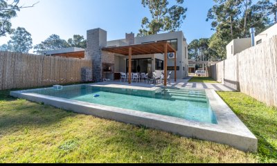 Casa en venta en Solanas Country, Punta Ballena - Ref : PBI15075