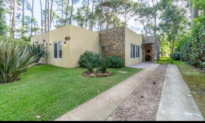 Casa en venta en Solanas Country, Punta Ballena  - Ref : PBI14629