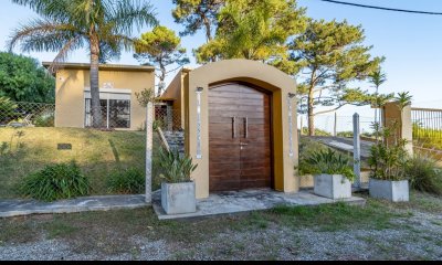 Casa 3 DORMITORIOS en Club del Lago, Punta Ballena - Ref : PBI2642
