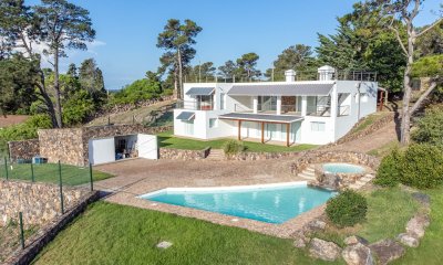 Casa en venta Lomo De La Ballena 4 dormitorios - Ref : PBI520