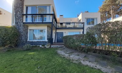 Venta de casa 6 dormitorios en la Barra  - Ref : PBI12733