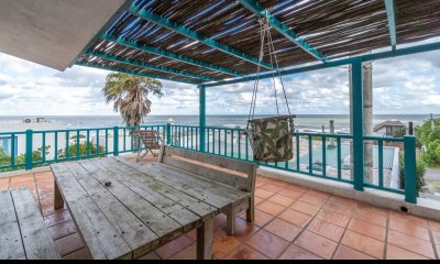Venta de Casa 4 DORMITORIOS,   con vista al Mar  - Ref : PBI12290
