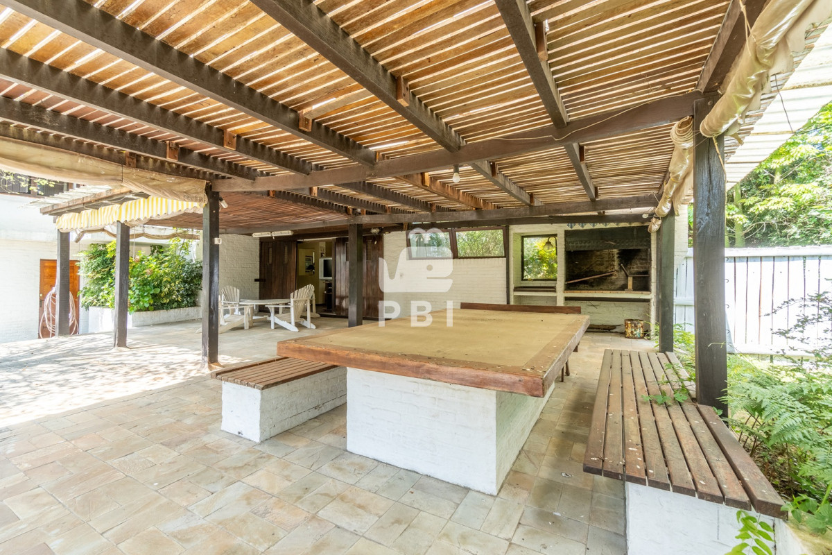 Q2FzYSBkZSAzIGRvcm1pdG9yaW9zIGVuIFNvbGFuYSwgUHVudGEgQmFsbGVuYSAtIFJlZiA6IFBCSTE0MTI4