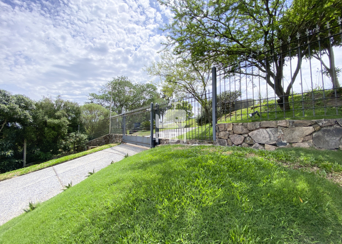 RXhjZXBjaW9uYWwgUHJvcGllZGFkIGVuIFJpbmNvbmFkYSBBbHRhIGNvbiBWaXN0YXMgSW5pZ3VhbGFibGVzIC0gUmVmIDogUEJJNzIz