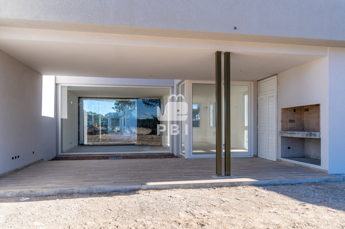 VmVudGEgZGUgY2FzYSBlbiBCYXJyaW8gUHJpdmFkbyBDbHViIGRlbCBMYWdvLCBQdW50YSBiYWxsZW5hLiAtIFJlZiA6IFBCSTEzOTg0