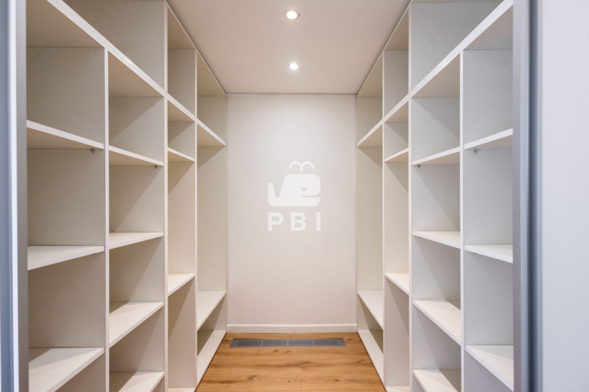 Q2FzYSAzIERPUk1JVE9SSU9TIGVuIENsdWIgZGVsIExhZ28sIFB1bnRhIEJhbGxlbmEgLSBSZWYgOiBQQkkyNjU0