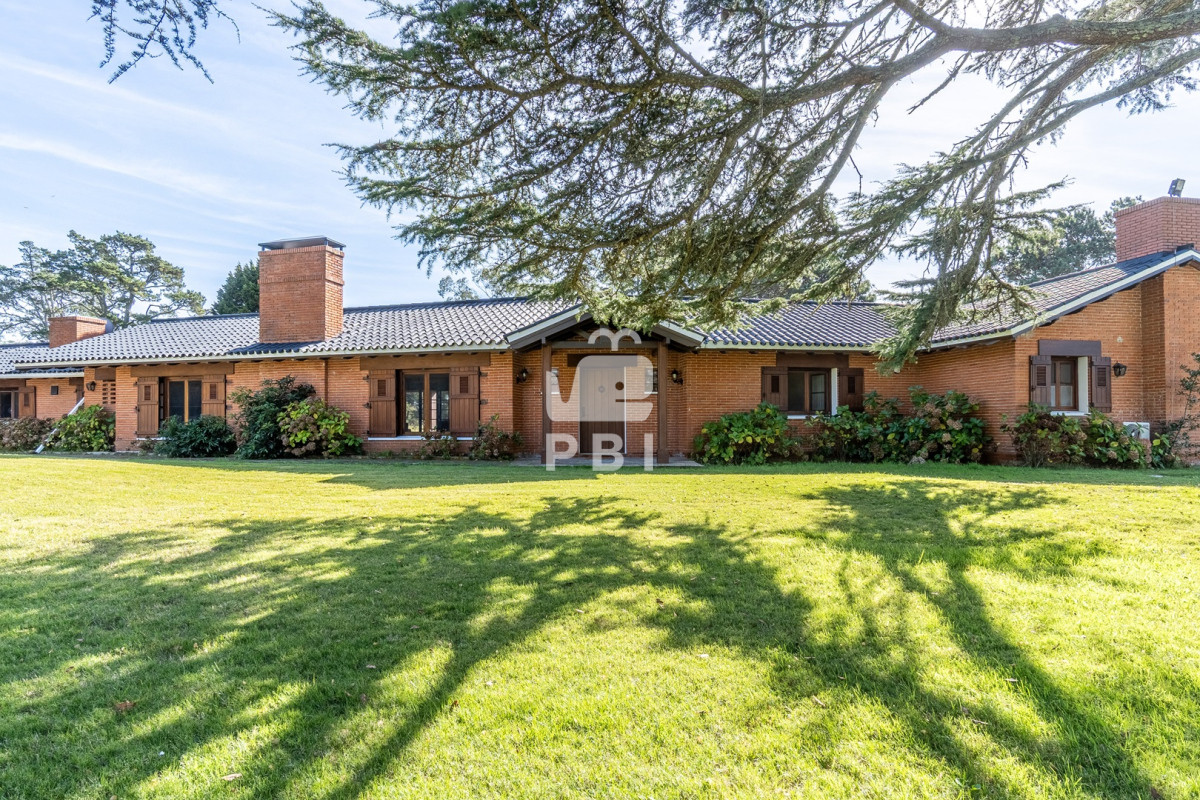 Golf - GoPunta - Portal Inmobiliario de Punta del Este - Maldonado