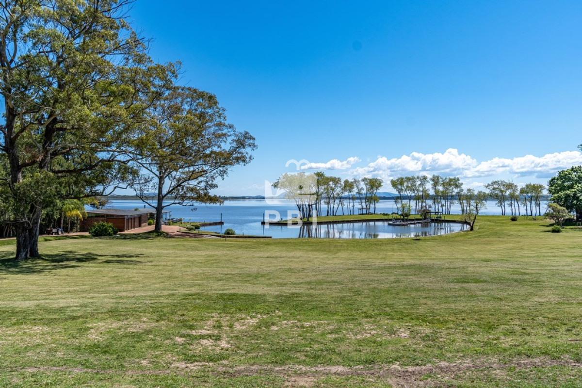 Q2FzYSBkZSAzIGRvcm1pdG9yaW9zIGVuIGJhcnJpbyBwcml2YWRvIC0gUmVmIDogUEJJMzIzOQ==