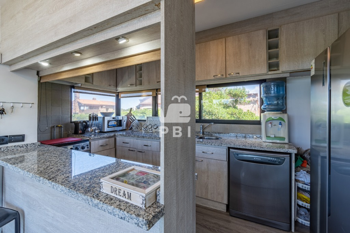 Q2FzYSA0IERPUk1JVE9SSU9TIGVuIFRpbyBUb20sIFB1bnRhIEJhbGxlbmEgLSBSZWYgOiBQQkkyODAx