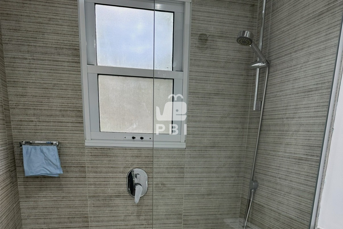 Q2FzYSBlbiB2ZW50YSBlbiBDbHViIGRlbCBMYWdvLCAgUHVudGEgQmFsbGVuYSAtIFJlZiA6IFBCSTE1NzMw