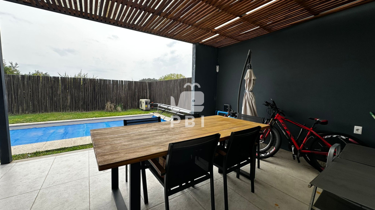 Q2FzYSAzIGRvcm1pdG9yaW9zIGVuIEdydXRhcyBWaWxsYWdlLCBQdW50YSBCYWxsZW5hIC0gUmVmIDogUEJJMTUxODg=