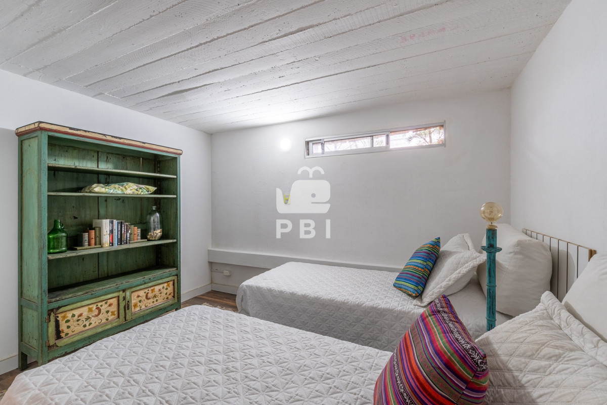 VmVudGEgQ2FzYSA1IGRvcm1pdG9yaW9zIGVuIFB1bnRhIEJhbGxlbmEgLSBSZWYgOiBQQkkxNTU3NA==