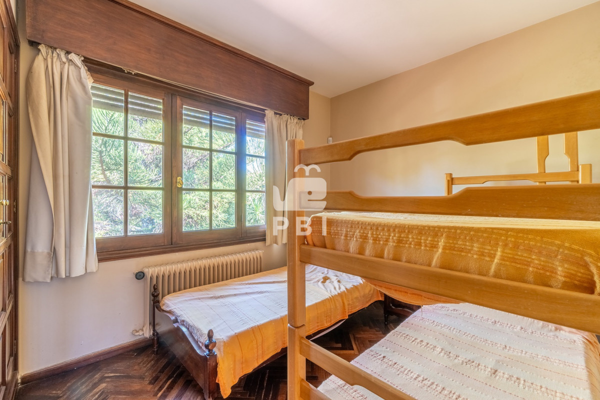 Q2FzYSA2IGRvcm1pdG9yaW9zICsgc2VydmljaW8gKyBwaXNjaW5hIFBsYXlhIE1hbnNhICAtIFJlZiA6IFBCSTE0MzMy