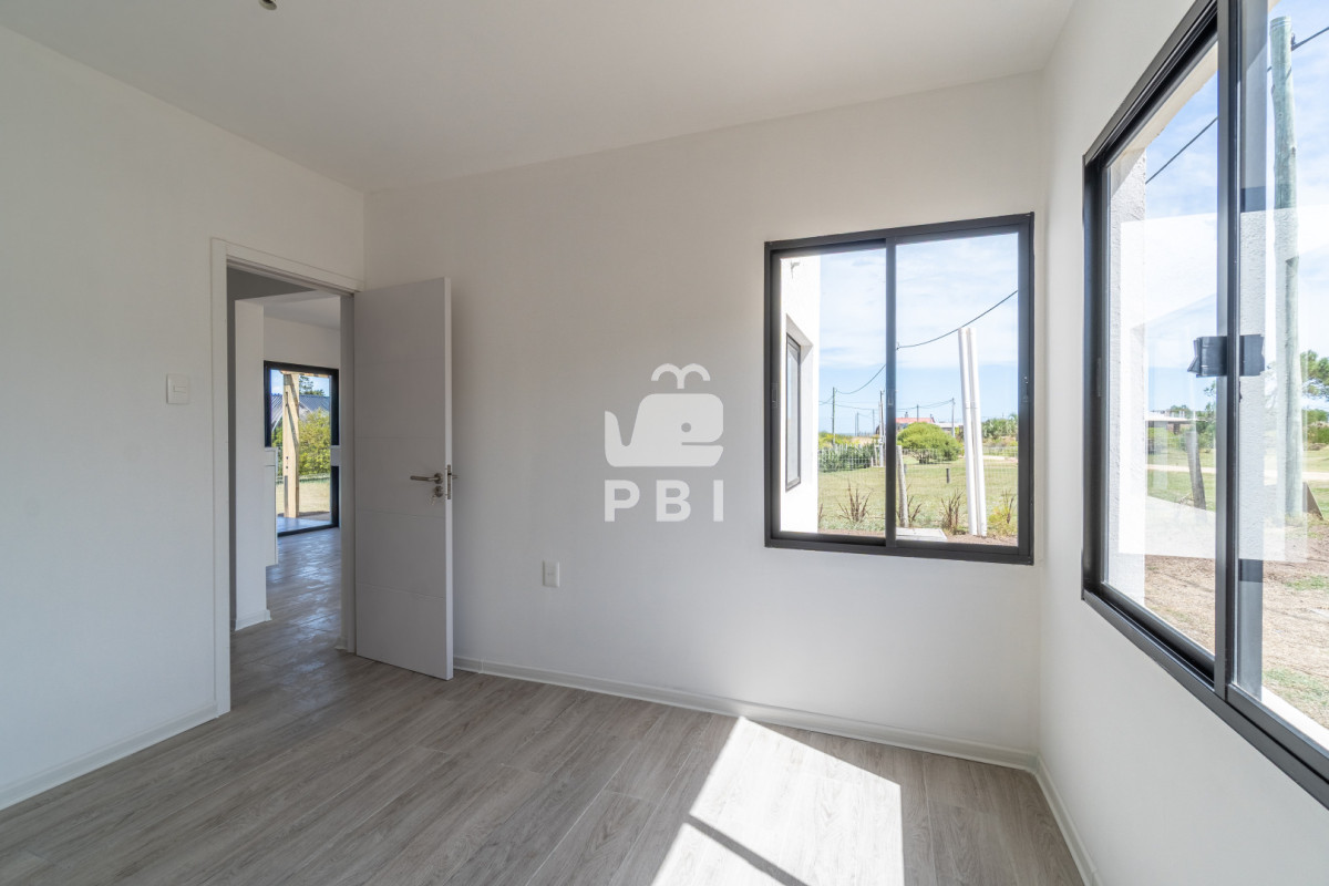 Q2FzYSBlbiB2ZW50YSwgQmFycmEgZGUgUG9ydGV6dWVsbyAtIFJlZiA6IFBCSTE1NzE2