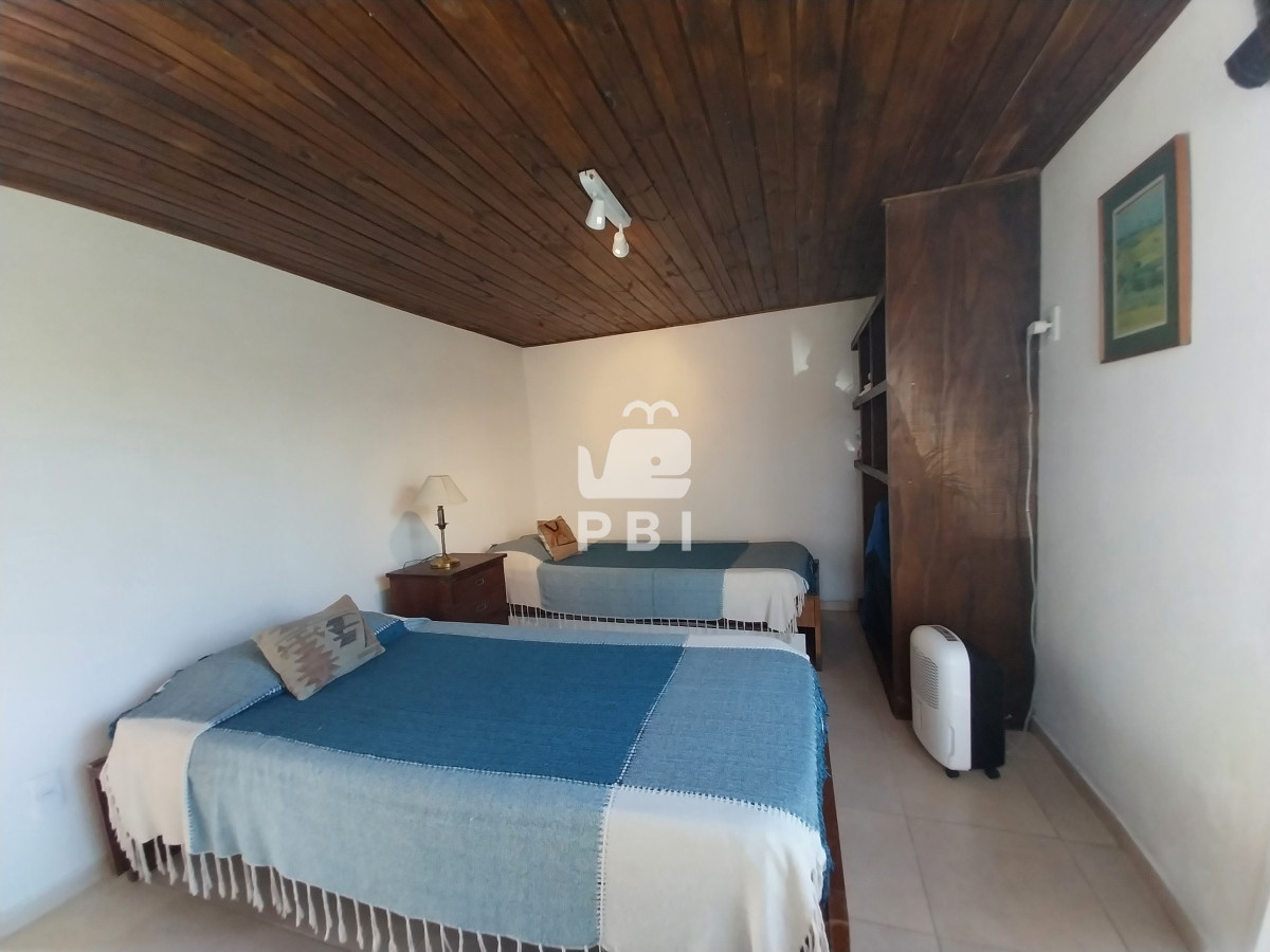 Q2FzYSBlbiBUaW8gVG9tIDIgZG9ybWl0b3Jpb3MgLSBSZWYgOiBQQkkxODI0