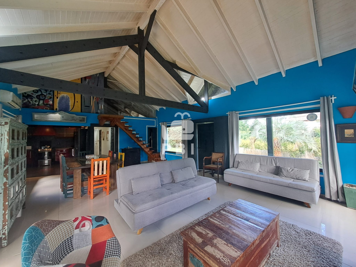 SGVybW9zYSBwcm9waWVkYWQgMyBkb3JtaXRvcmlvcywgUHVudGEgZGVsIEVzdGUgIC0gUmVmIDogUEJJMTI0ODE=