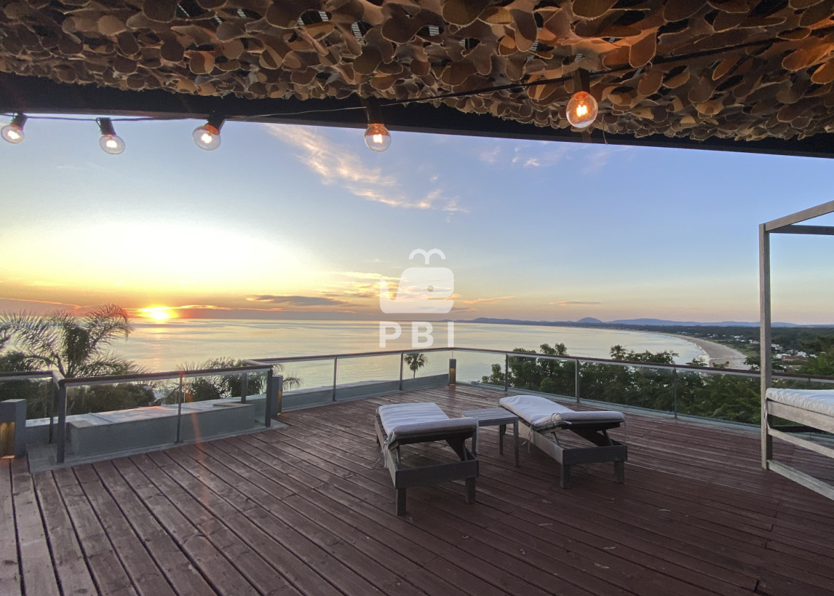 RXhjZXBjaW9uYWwgUHJvcGllZGFkIGVuIFJpbmNvbmFkYSBBbHRhIGNvbiBWaXN0YXMgSW5pZ3VhbGFibGVzIC0gUmVmIDogUEJJNzIz