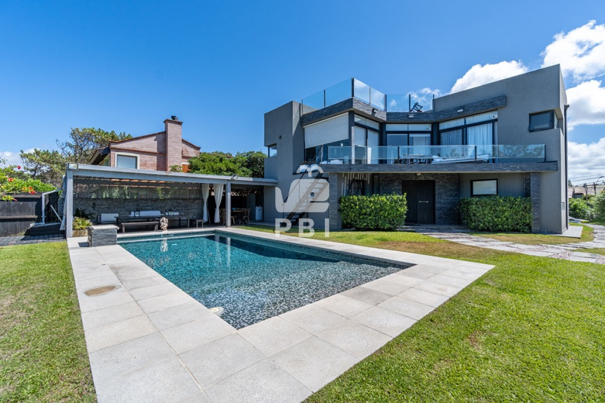 Q2FzYSA0IERPUk1JVE9SSU9TIGVuIFRpbyBUb20sIFB1bnRhIEJhbGxlbmEgLSBSZWYgOiBQQkkyODAx