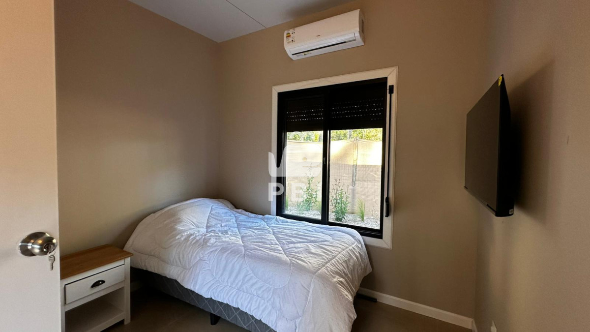 Q2FzYSAzIGRvcm1pdG9yaW9zIGVuIENoaWh1YWh1YSwgUHVudGEgQmFsbGVuYS4gLSBSZWYgOiBQQkkxNTQ5NQ==