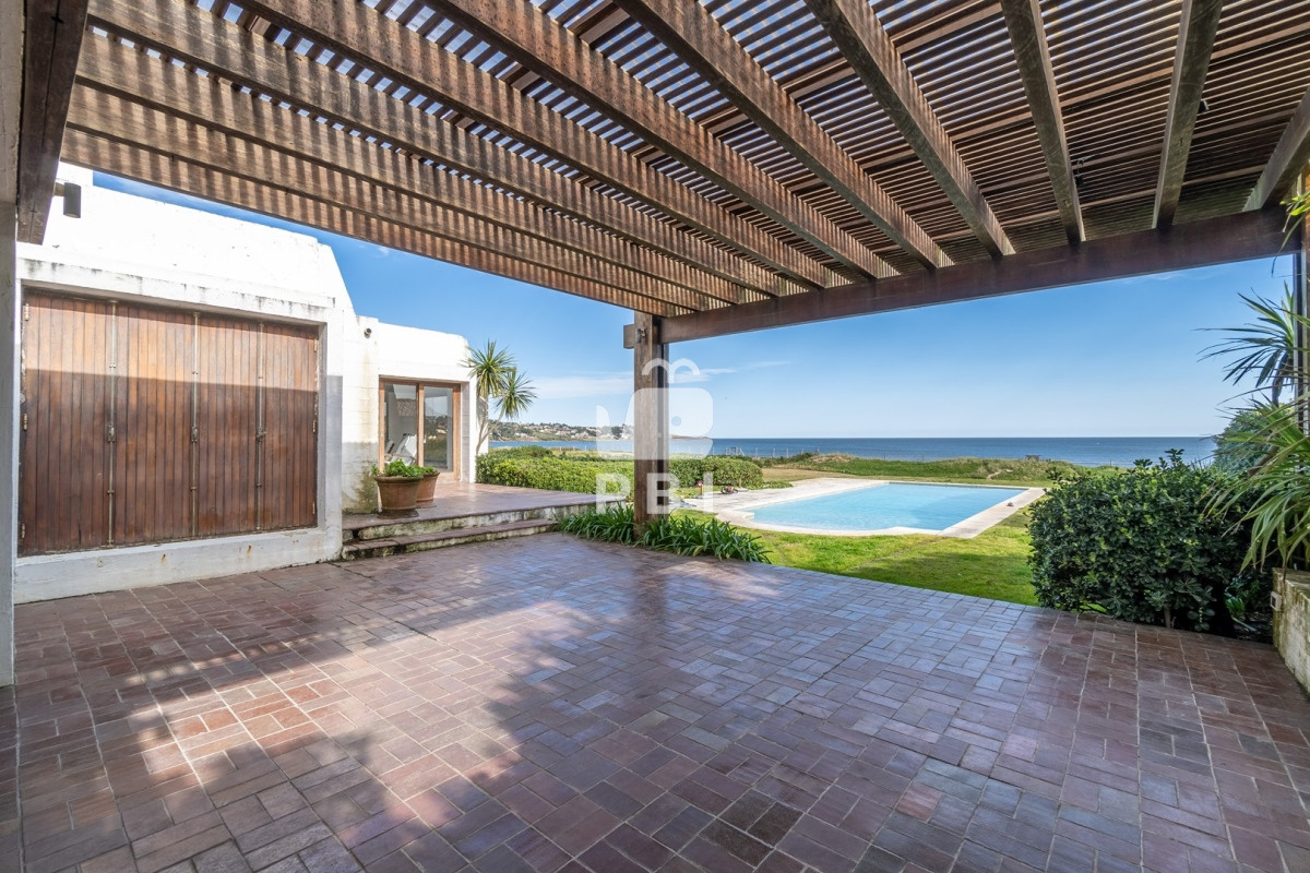 Q2FzYSA1IERPUk1JVE9SSU9TIGVuIFNvbGFuYSwgUHVudGEgQmFsbGVuYS4gLSBSZWYgOiBQQkk5Mw==