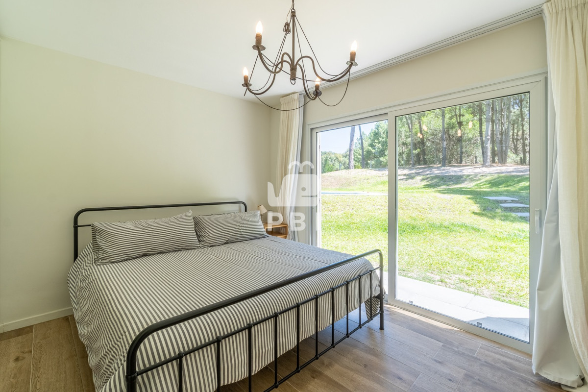 Q2FzYSBlbiB2ZW50YSBlbiBBY3JlcyBkZSBTb2xhbmFzLCBQdW50YSBCYWxsZW5hICAtIFJlZiA6IFBCSTE1NjU2