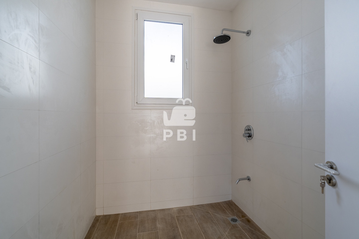 VmVudGEgZGUgY2FzYSBlbiBCYXJyaW8gUHJpdmFkbyBDbHViIGRlbCBMYWdvLCBQdW50YSBiYWxsZW5hLiAtIFJlZiA6IFBCSTEzOTg0