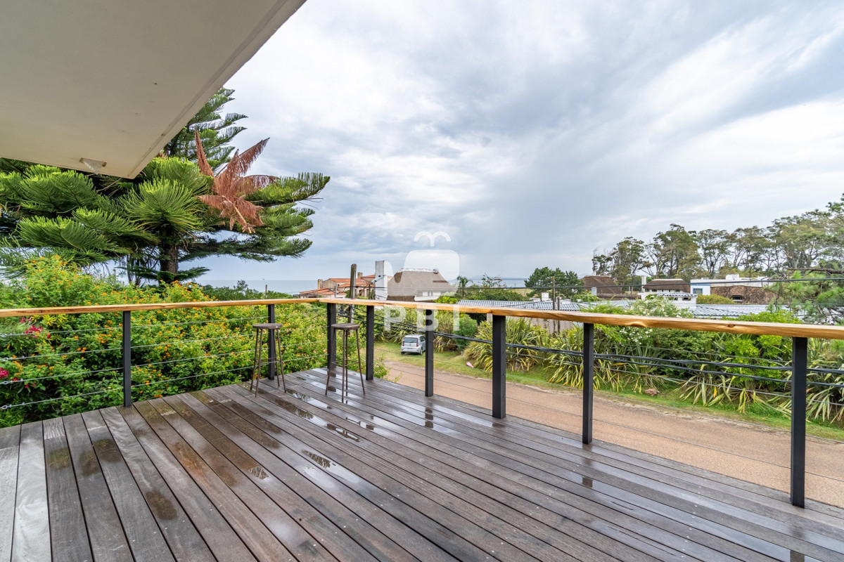 VmVudGEgQ2FzYSA1IGRvcm1pdG9yaW9zIGVuIFB1bnRhIEJhbGxlbmEgLSBSZWYgOiBQQkkxNTU3NA==