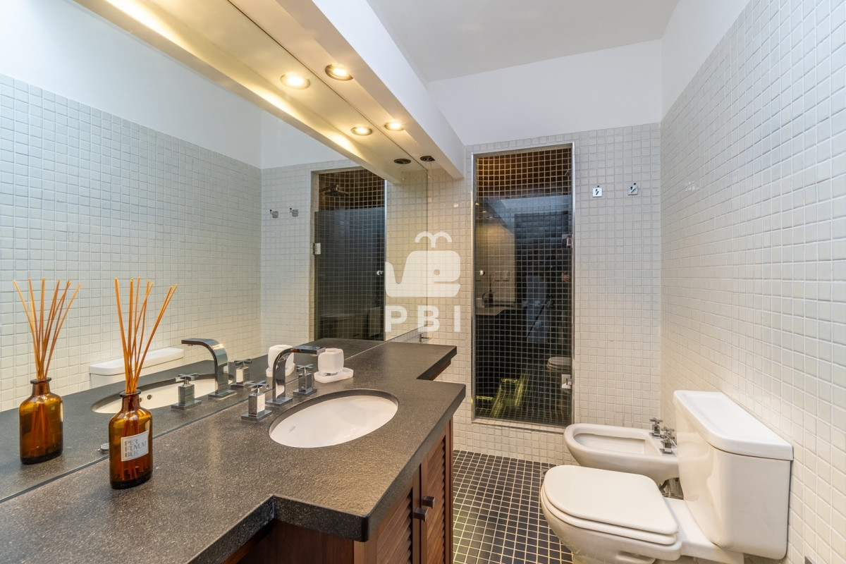 Q2FzYSA1IERPUk1JVE9SSU9TIGVuIFNvbGFuYSwgUHVudGEgQmFsbGVuYS4gLSBSZWYgOiBQQkk5Mw==