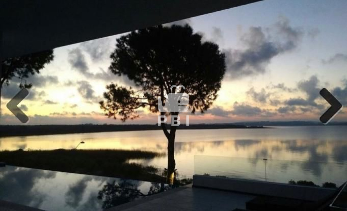 Q2FzYSAzIGRvcm1pdG9yaW9zIGVuIENsdWIgZGVsIExhZ28sIFB1bnRhIEJhbGxlbmEgLSBSZWYgOiBQQkkxOTgz