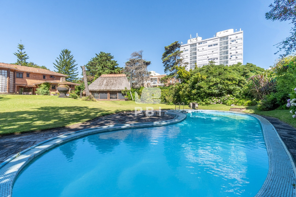 Q2FzYSA2IGRvcm1pdG9yaW9zICsgc2VydmljaW8gKyBwaXNjaW5hIFBsYXlhIE1hbnNhICAtIFJlZiA6IFBCSTE0MzMy