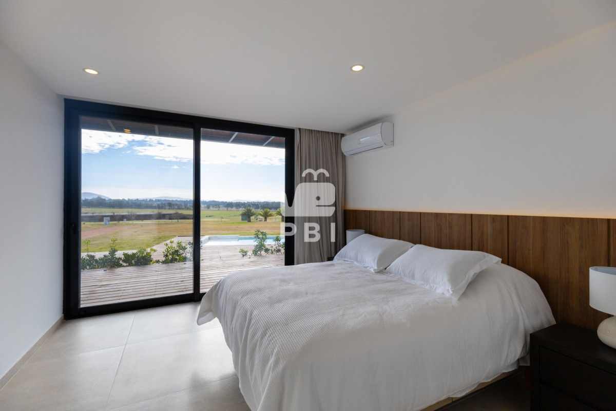 Q2FzYSBlbiB2ZW50YSBlbiBMYWd1bmEgZGUgbG9zIENpc25lcywgUHVudGEgQmFsbGVuYS4gLSBSZWYgOiBQQkkxNTQ3Mg==